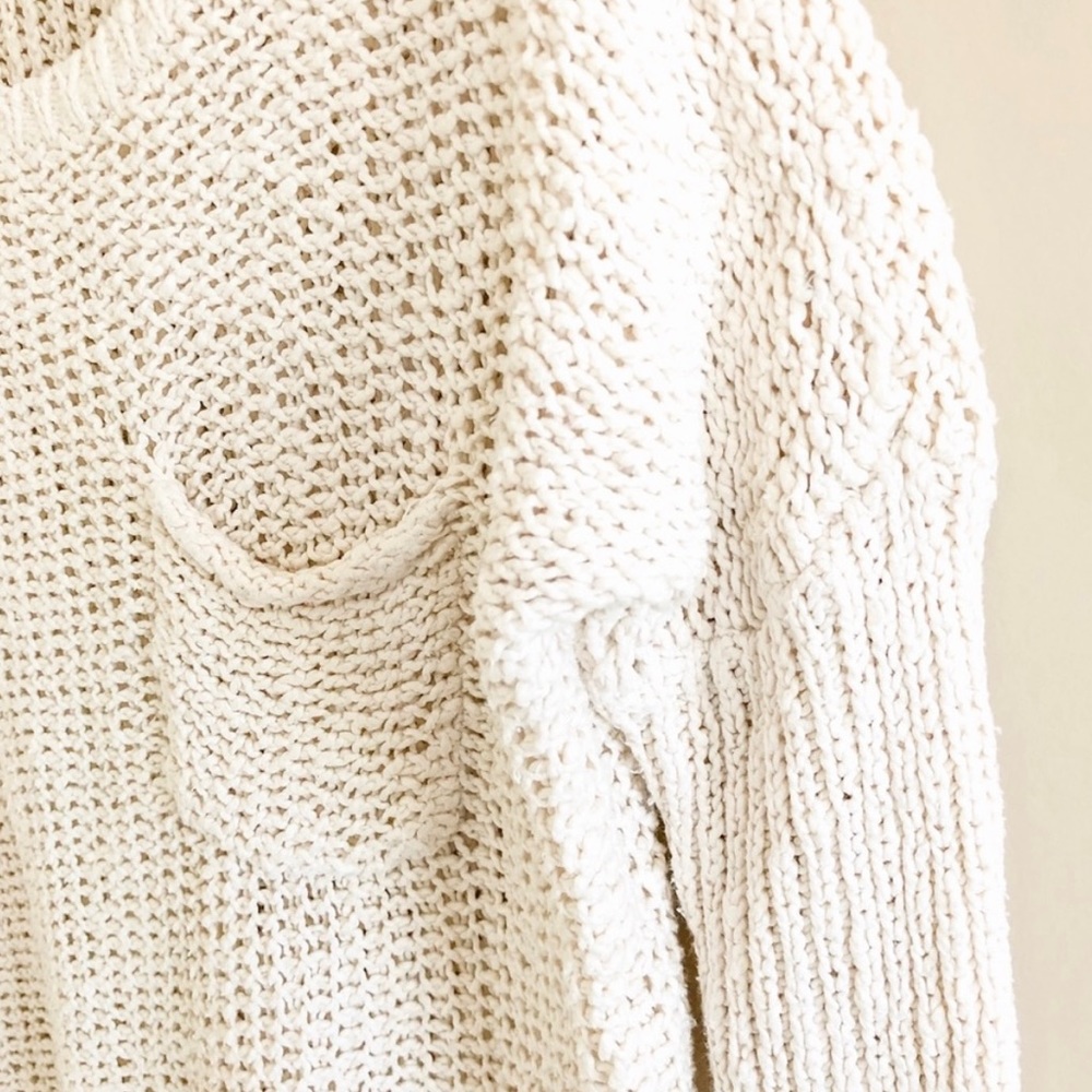 Roxy | Crochet Knit - Picture 3 of 7